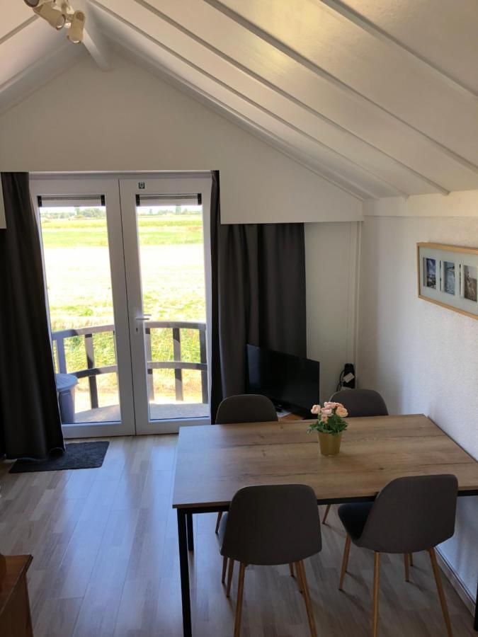 Knus Appartement Met Zicht Op Zeepolder Де-Хаан Экстерьер фото